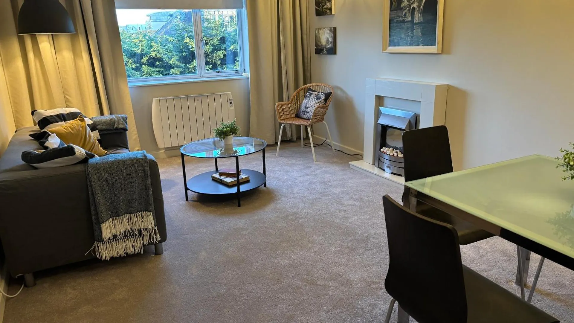 Stylish Dublin 4 One Bedroom Apt アイルランド