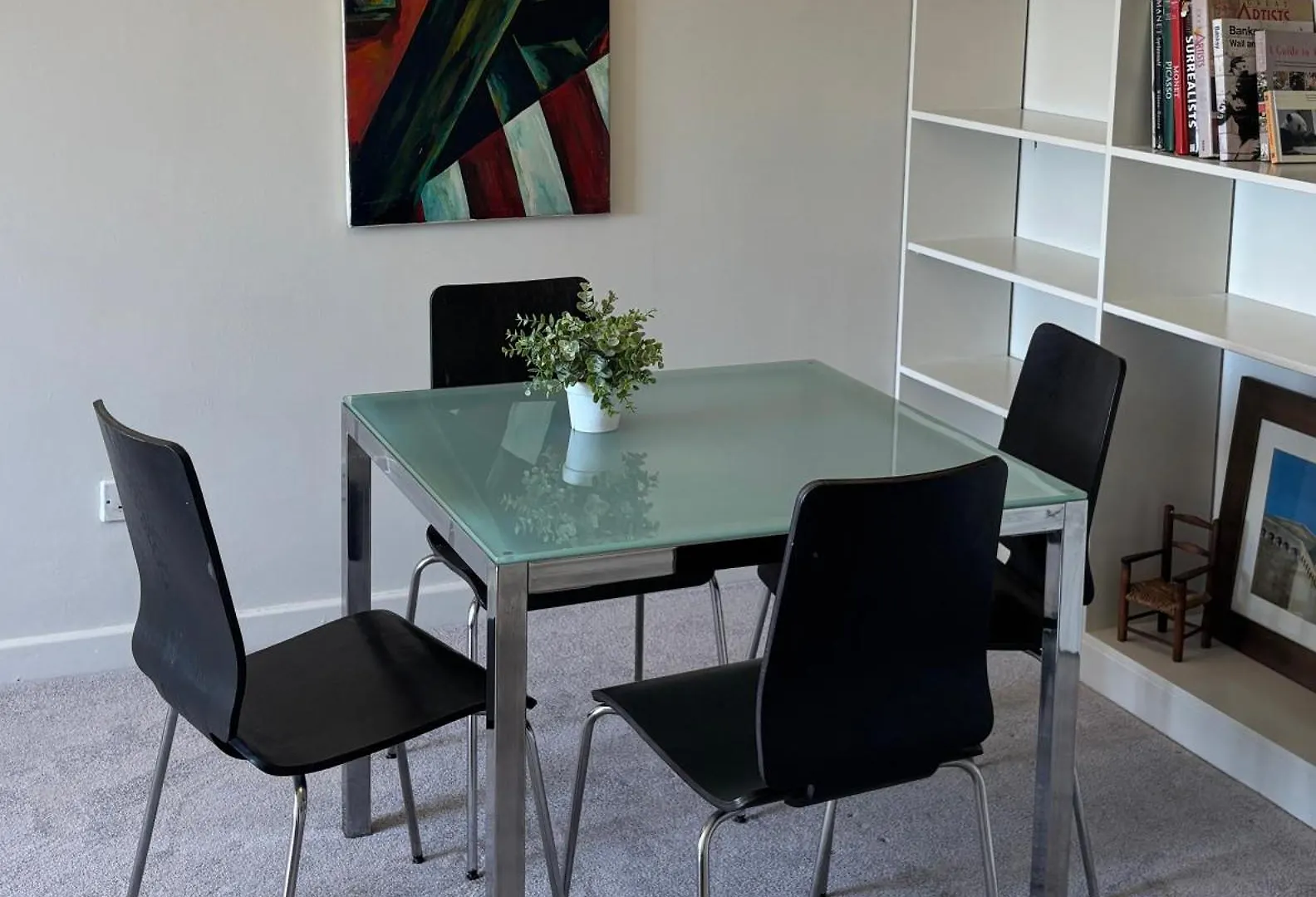 Stylish Dublin 4 One Bedroom Apt アパート